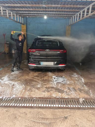 عکس کارواش کادوس