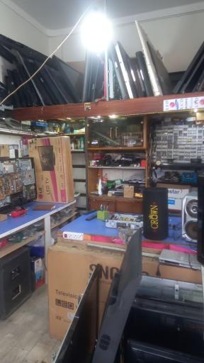 عکس خدمات تلویزیون و سیستم صوتی میرزایی