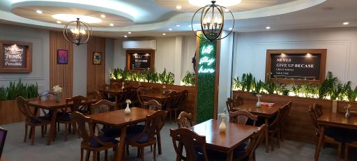 عکس فروشگاه گل باختر