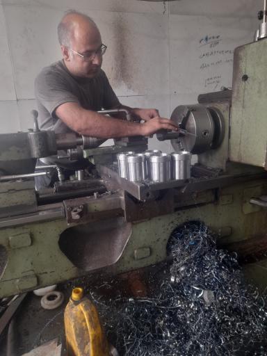 عکس تراشکاری و قالب سازی مدرن