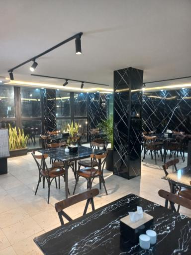 عکس رستوران ایرانیان