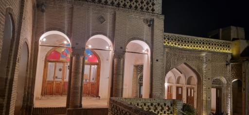 عکس خانه تاریخی سوزنگر