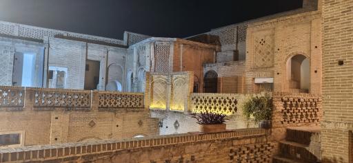 عکس خانه تاریخی سوزنگر