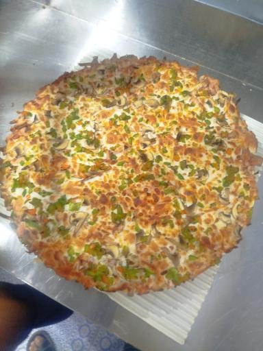 عکس ساندویچ و پیتزای سلمان