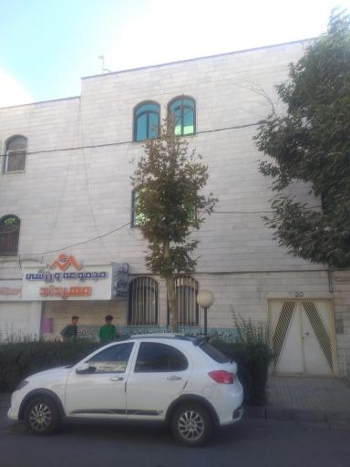 عکس استخر مهرداد