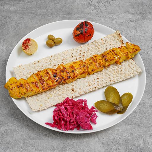 عکس تهیه غذای طاها