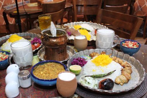 عکس رستوران سر آشپز فرهاد