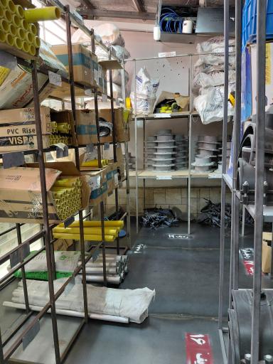 عکس فروشگاه لوله و اتصالات محمودی