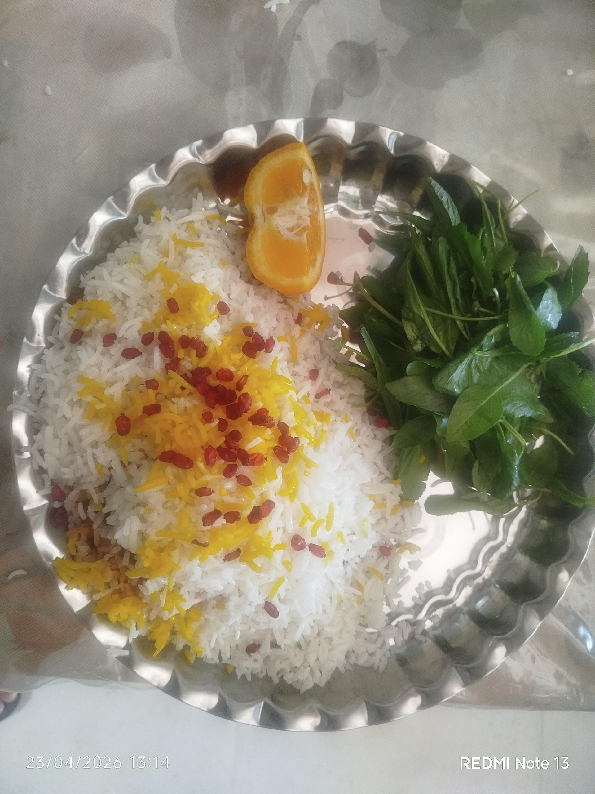 عکس چلوکبابی دهکده