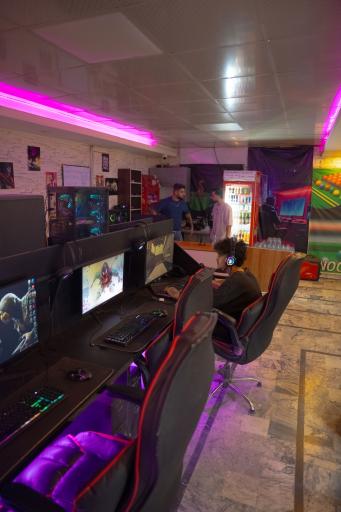 عکس گیمنت گیمر