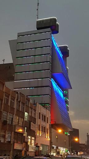 مجتمع تجاری اداری گلدیس