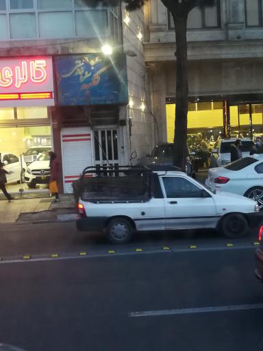 عکس سفره خانه سنتی کلبه