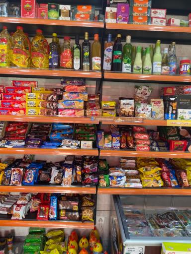 عکس یاس مارکت