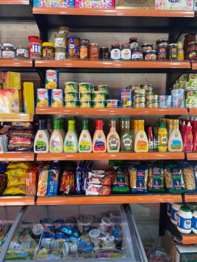 عکس یاس مارکت