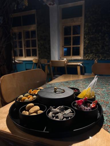 عکس کافه رستوران کشتی نقره ای