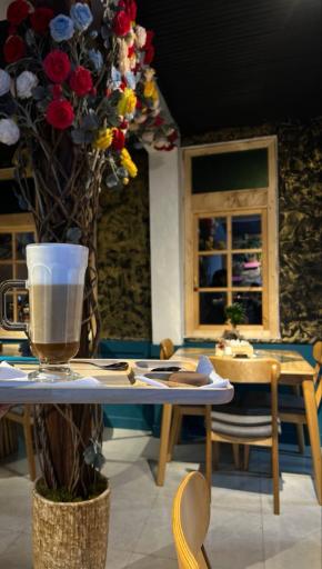 عکس کافه رستوران کشتی نقره ای