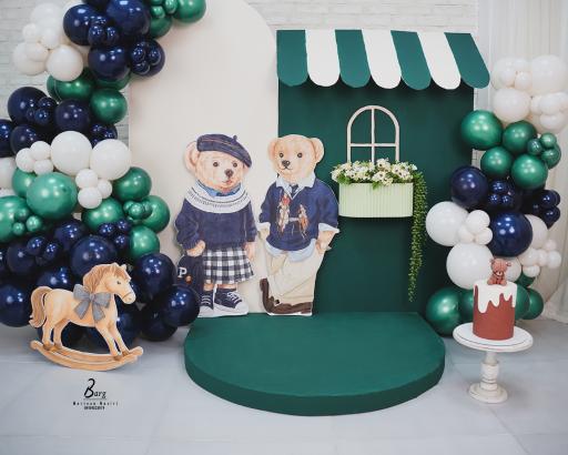 عکس آتلیه عکس برگ