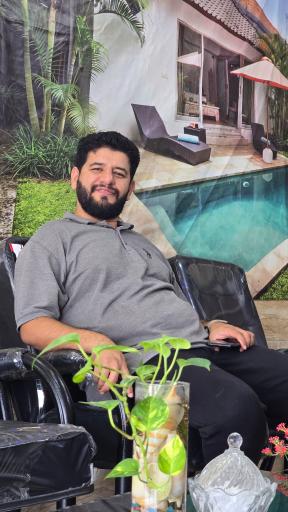 عکس گروه مشاورین املاک برادران