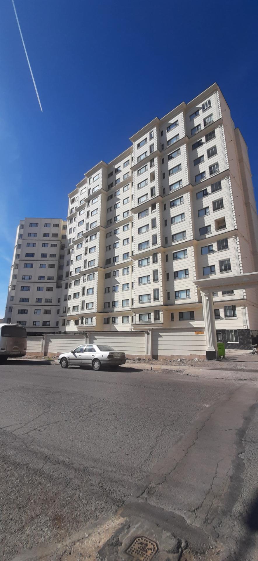 عکس مجتمع فراز