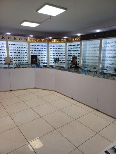 عکس عینک هوراد (اپتیک هوراد)