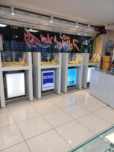 عکس عینک هوراد (اپتیک هوراد)