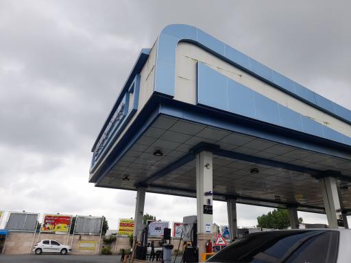 عکس پمپ بنزین نصیری