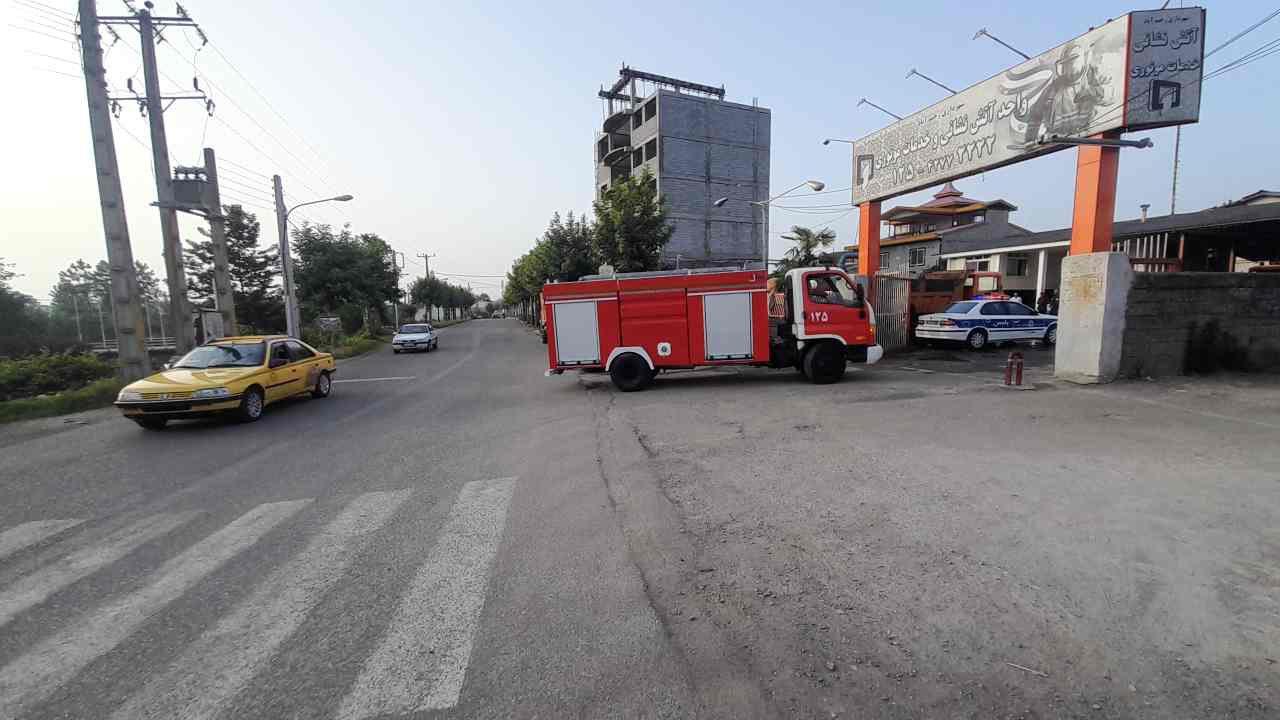 عکس اداره آتش نشانی رحیم آباد