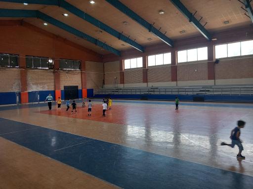 عکس سالن والیبال والفجر