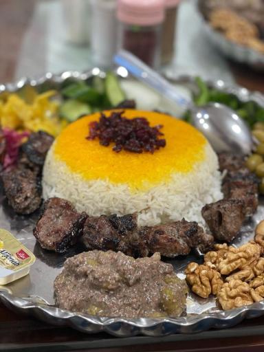 عکس رستوران هادی عباسی