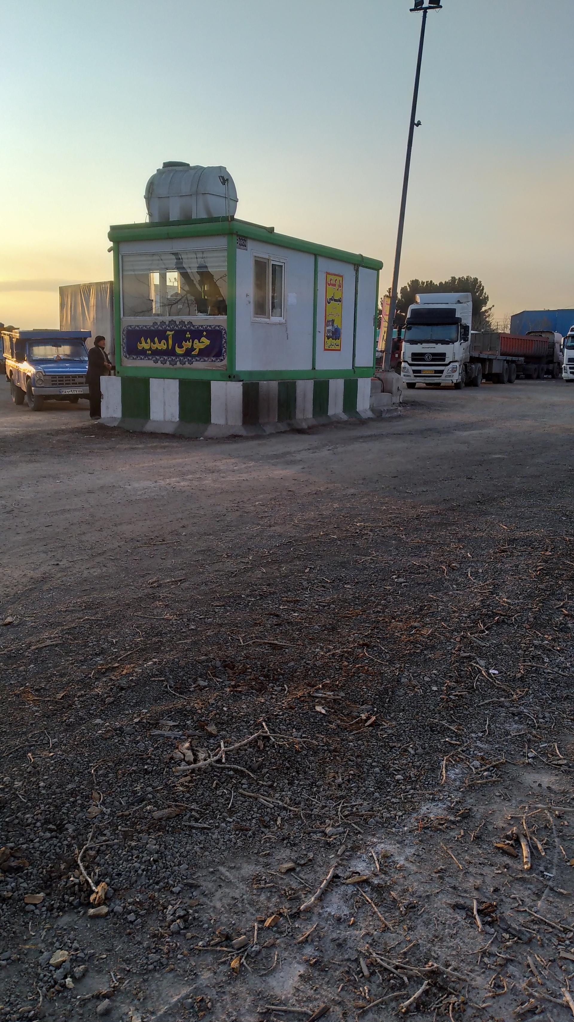 عکس توقفگاه ناوگان باری میامی 