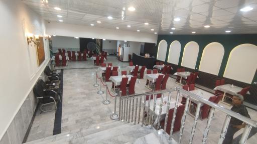 عکس رستوران میزبان