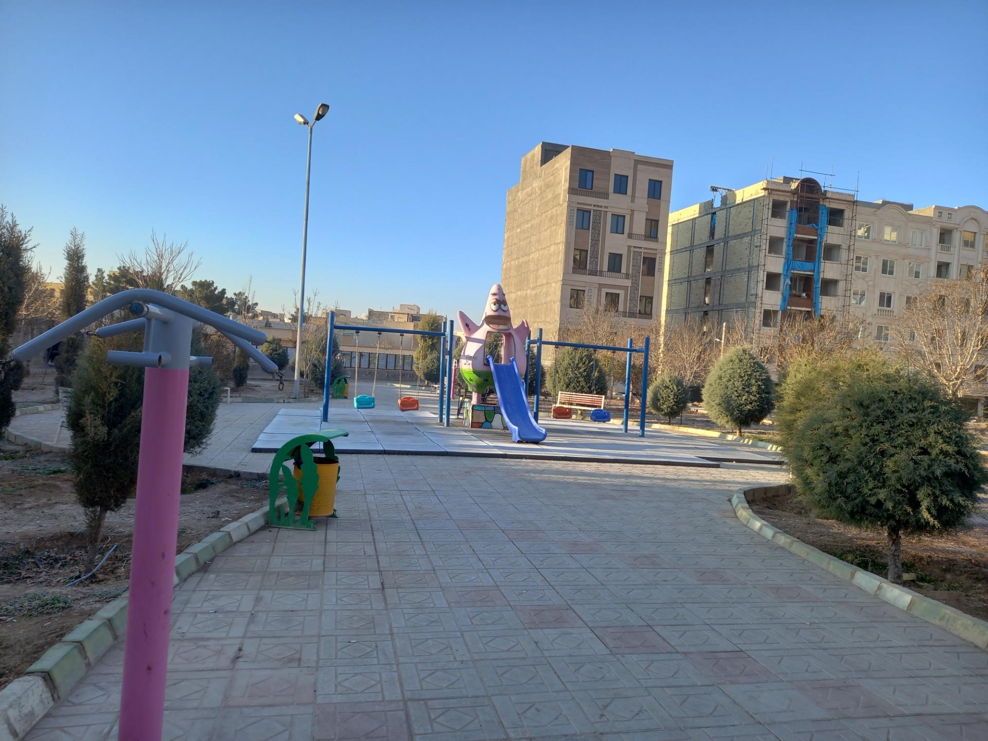 عکس پارک بانوان میر ابوطالب