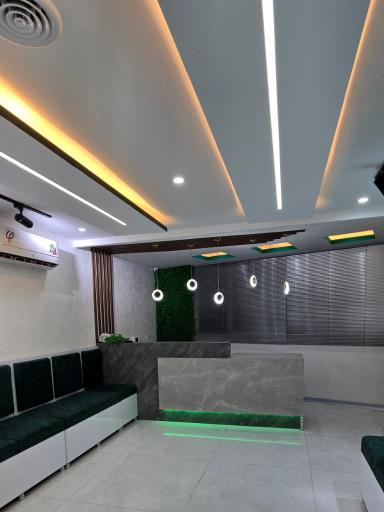 عکس کلینیک دندانپزشکی زمرد 