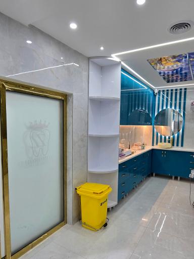 عکس کلینیک دندانپزشکی زمرد 