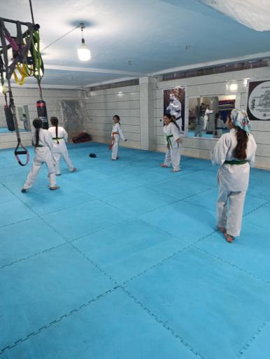 باشگاه کاراته آوای رزم