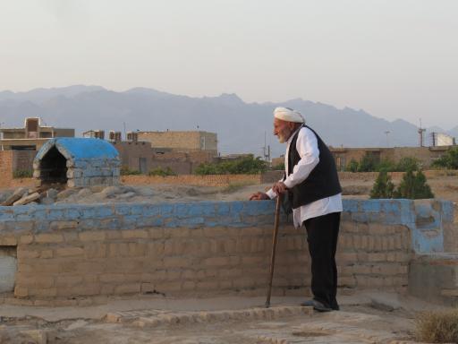 عکس مزار پیر قوژد