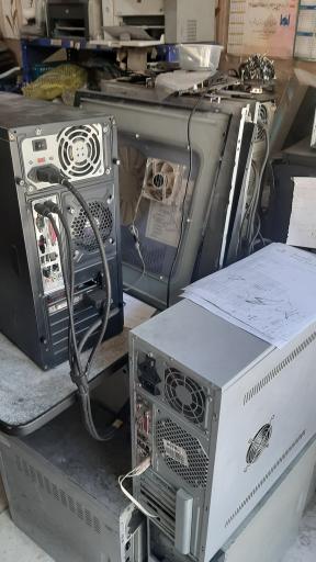 عکس تعمیر کامپیوتر  حسینی