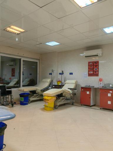 عکس پایگاه انتقال خون جهرم