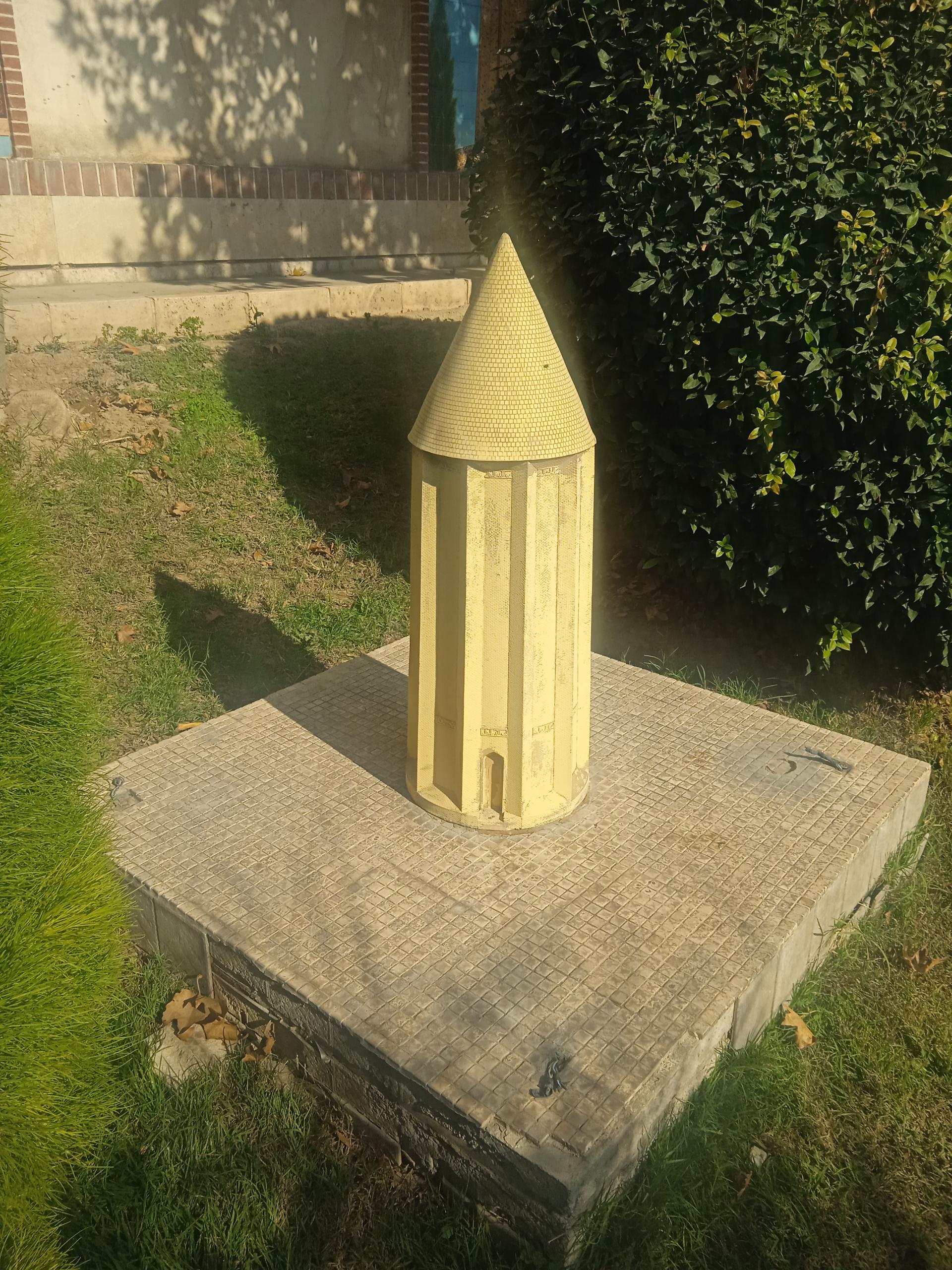 عکس ماکت گنبد قابوس 