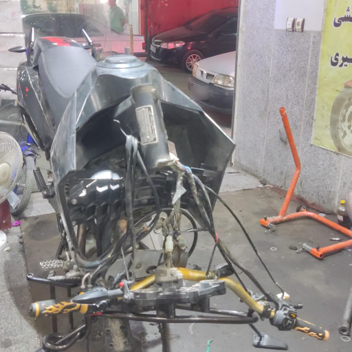 عکس چکاپ هندا تعمیرات انواع موتور سیکلت 