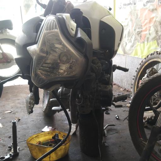عکس چکاپ هندا تعمیرات انواع موتور سیکلت 