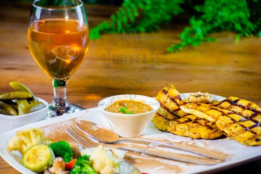 عکس کافه رستوران نوول