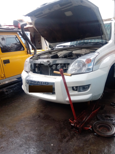 عکس مکانیکی افرود تلاش نیما منیری 