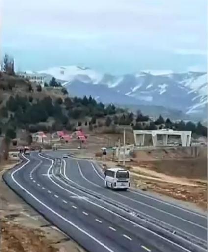 عکس قله آلپ شاهین دژ 2764 متر