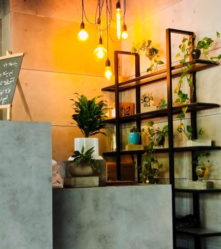 عکس کافه بتن شاهین شهر