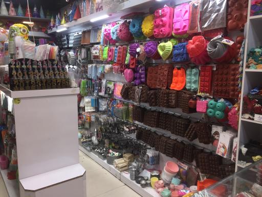 عکس لوازم قنادی و جشن تولد گردو