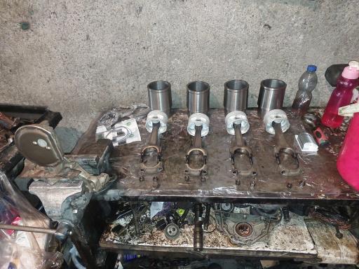 عکس تعمیرگاه موتور و گیریکس استاد شهرام