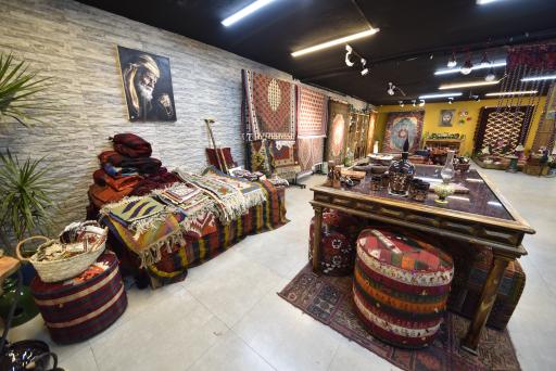 عکس گالری فرش دستبافت و صنایع دستی گیجیک