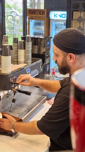 عکس کافه و بستنی فارناک