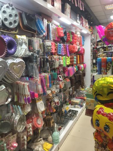 لوازم قنادی و جشن تولد گردو